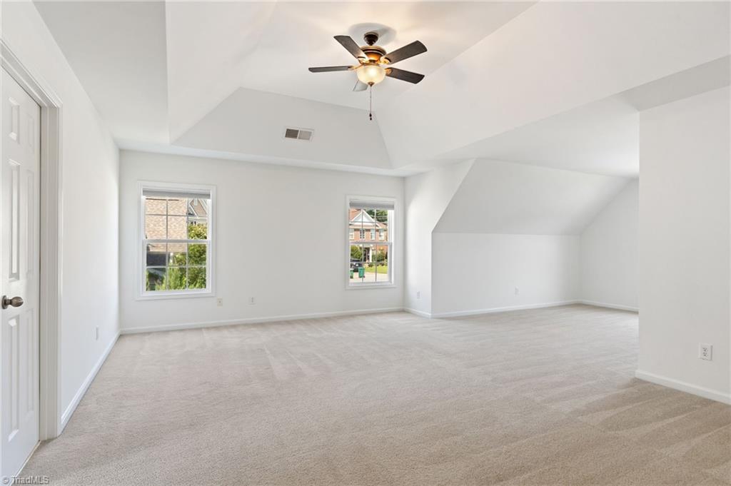 3527 Glenfield Lane
