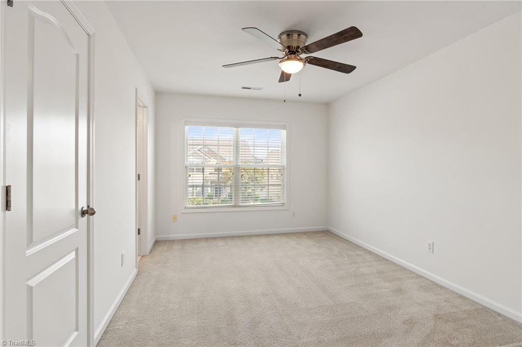 3527 Glenfield Lane