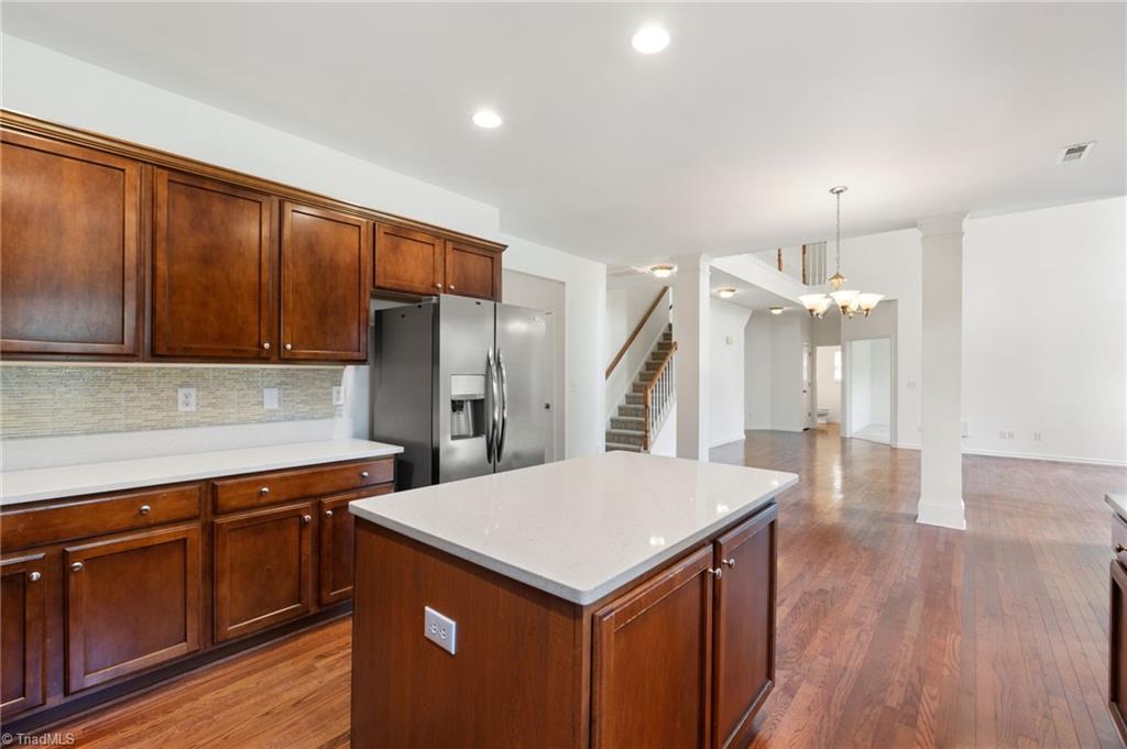 3527 Glenfield Lane