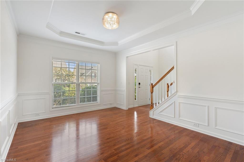 3527 Glenfield Lane