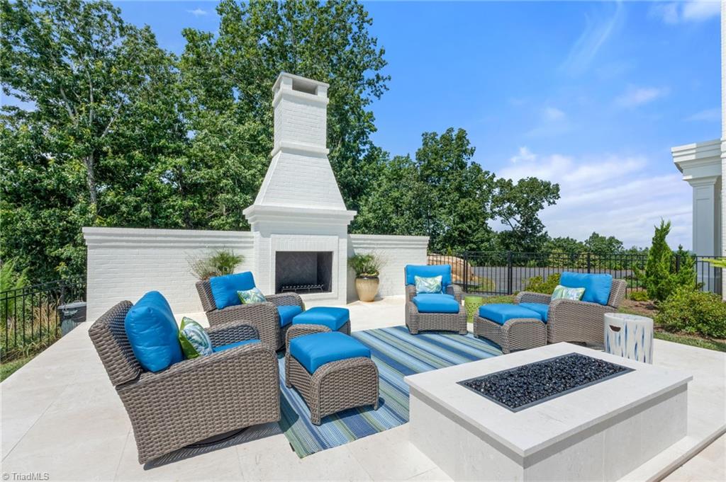 1475 Fawn Drive