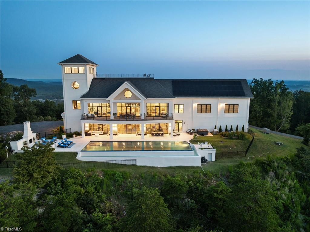 1475 Fawn Drive