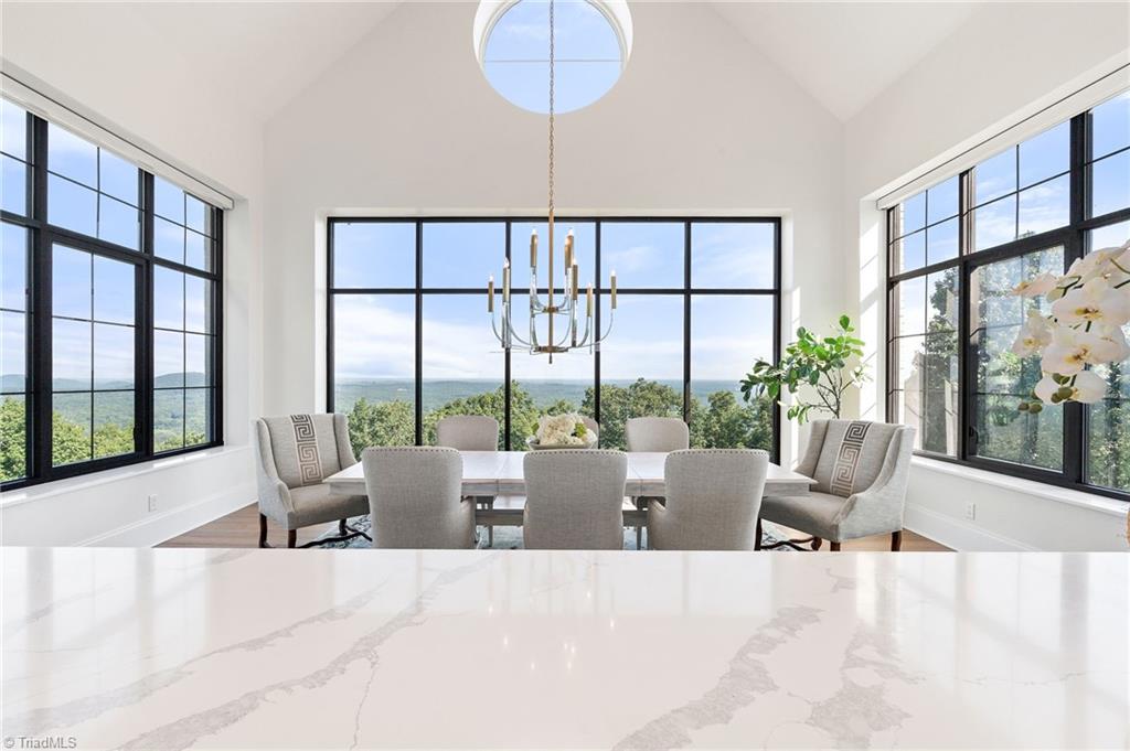 1475 Fawn Drive