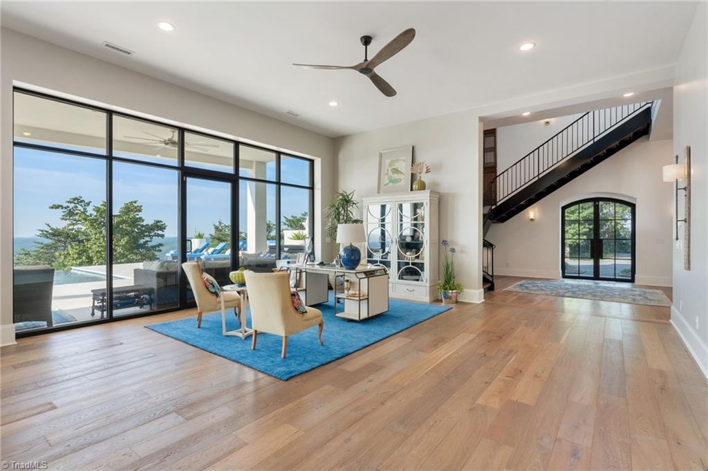 1475 Fawn Drive