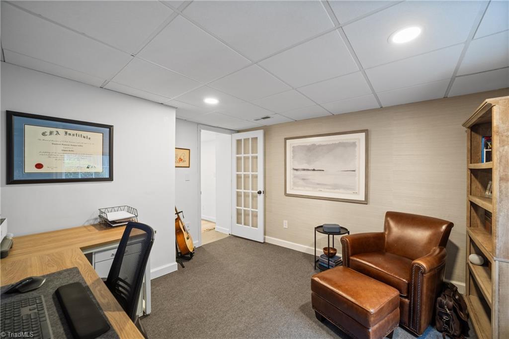 2520 Robinhood Road, Winston-Salem