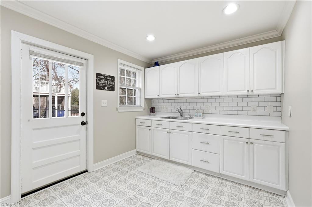 431 Lynn Avenue, Winston-Salem