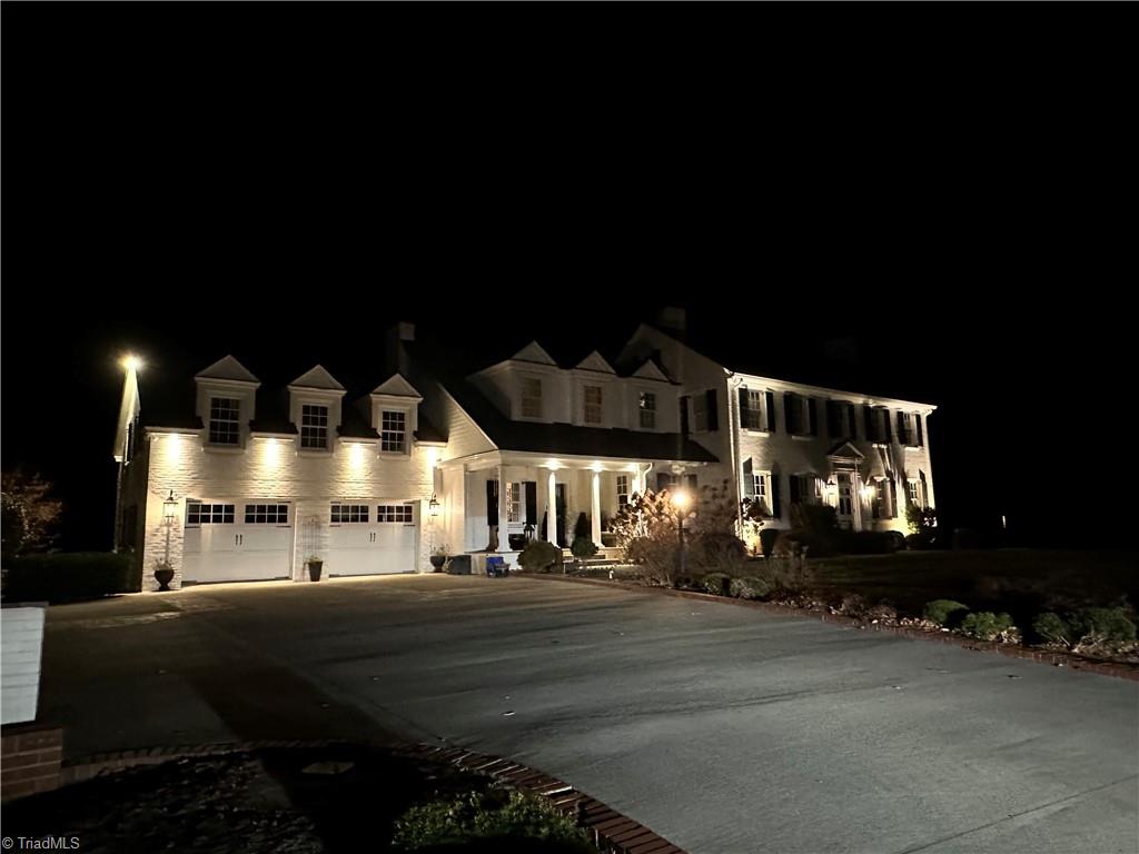 363 Hawthorne Road