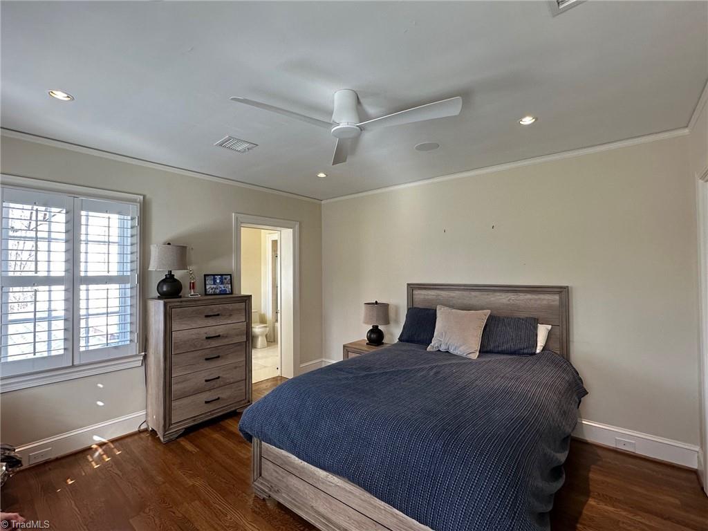 363 Hawthorne Road