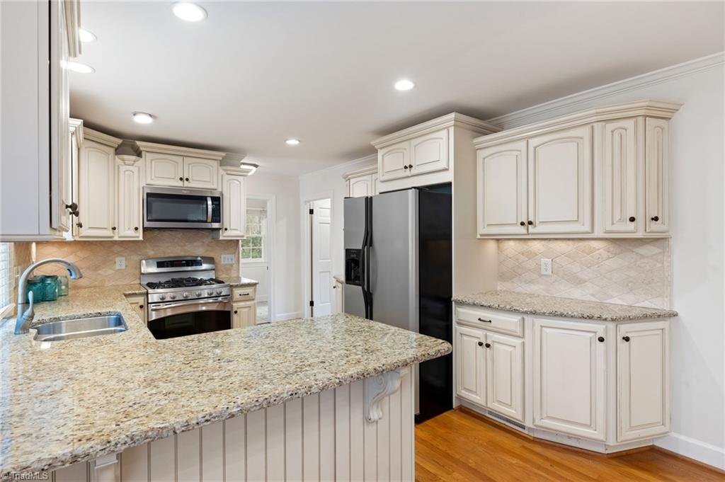 2110 Royall Drive, Winston-Salem