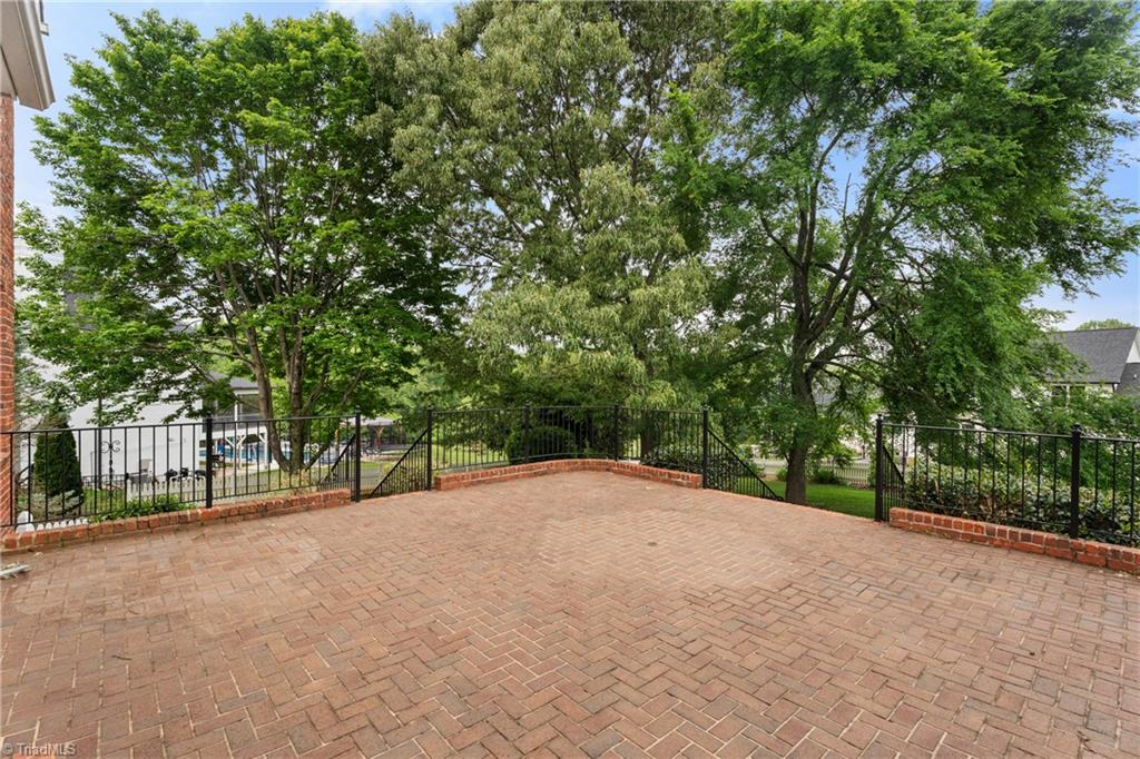 115 Surrey Path Court, Winston-Salem