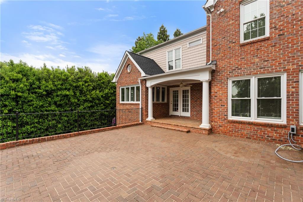 115 Surrey Path Court, Winston-Salem