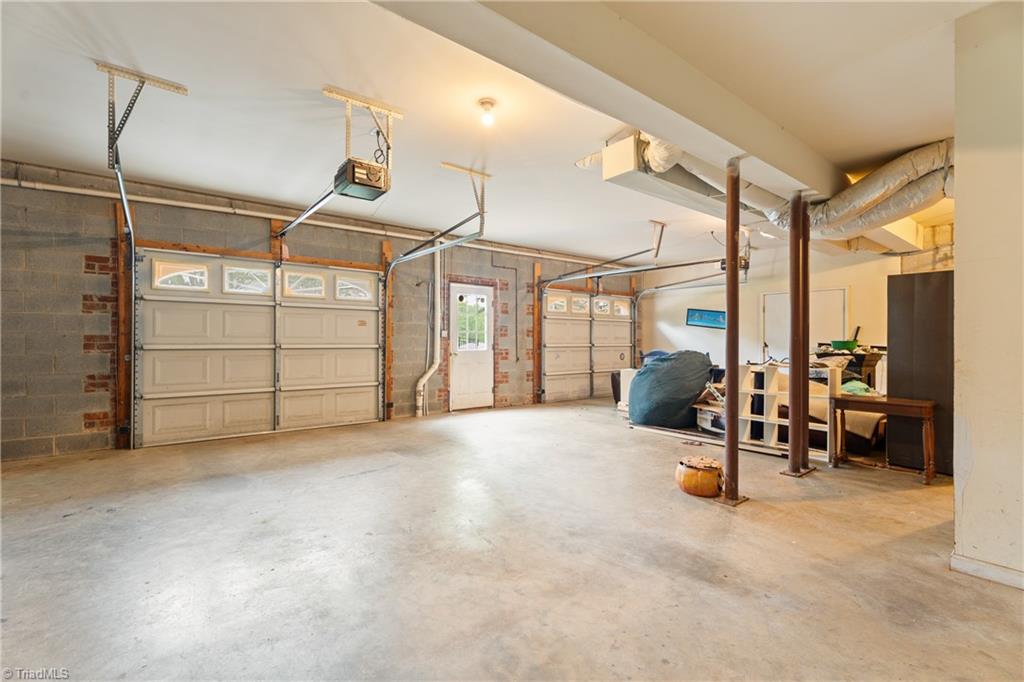 115 Surrey Path Court, Winston-Salem
