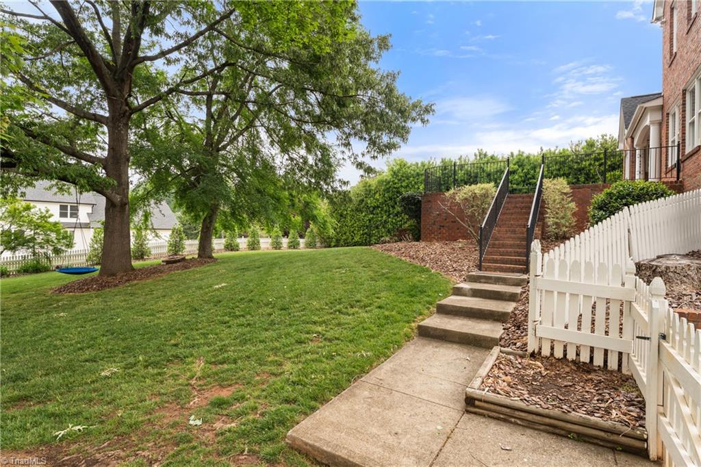 115 Surrey Path Court, Winston-Salem