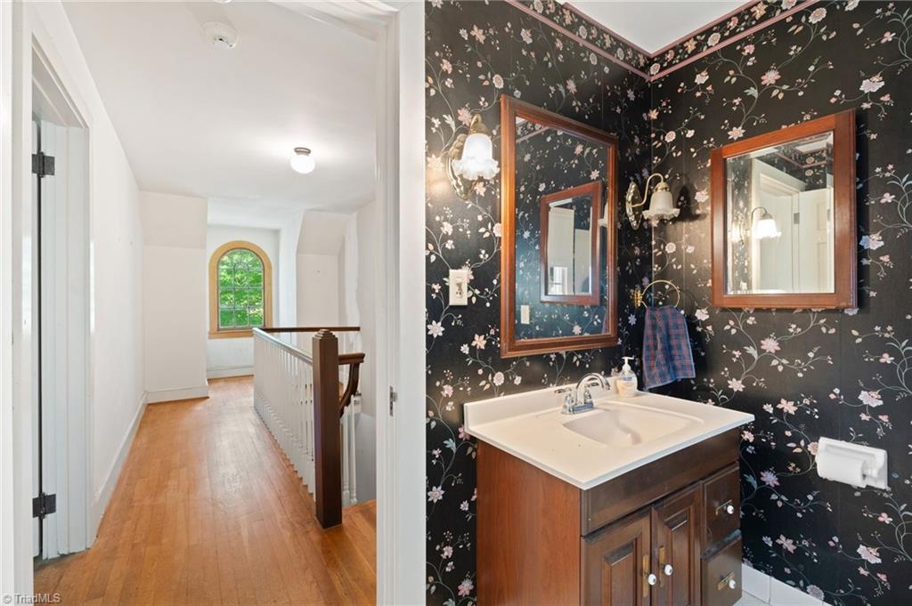 2928 Windsor Road, Winston-Salem