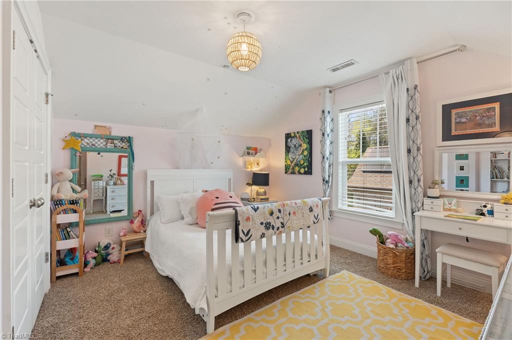 4422 Cheyenne Court, Winston-Salem