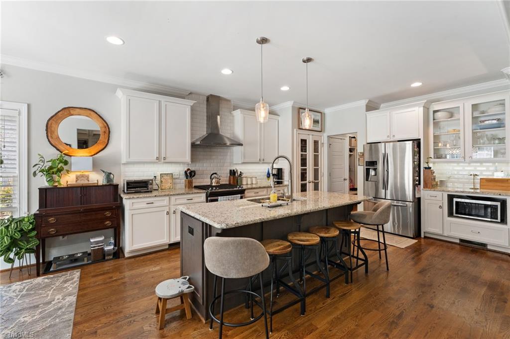 4422 Cheyenne Court, Winston-Salem