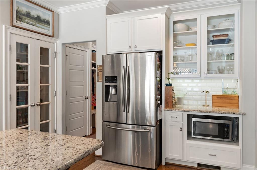 4422 Cheyenne Court, Winston-Salem