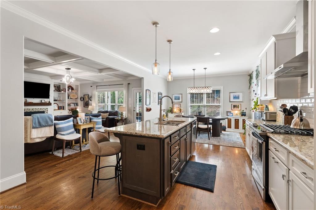 4422 Cheyenne Court, Winston-Salem