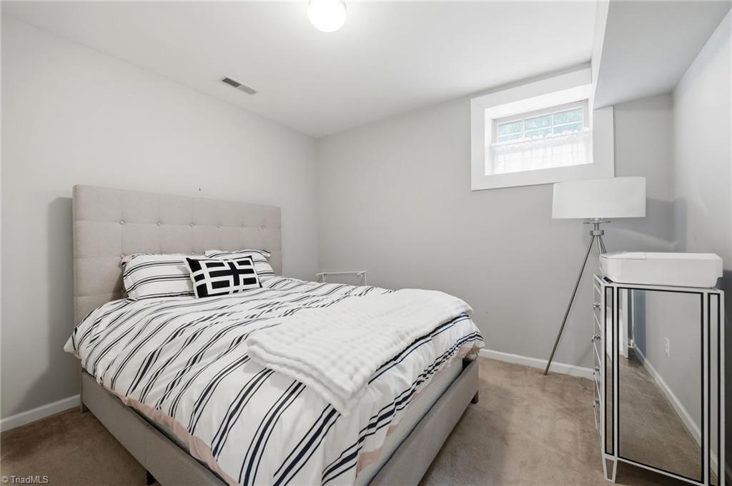 3608 Foxglove Drive, Winston-Salem