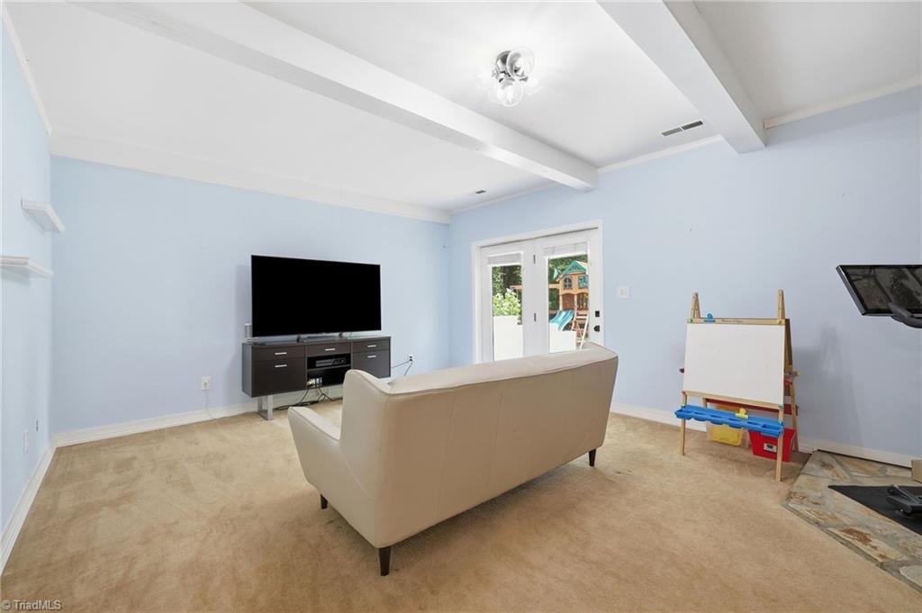 3608 Foxglove Drive, Winston-Salem