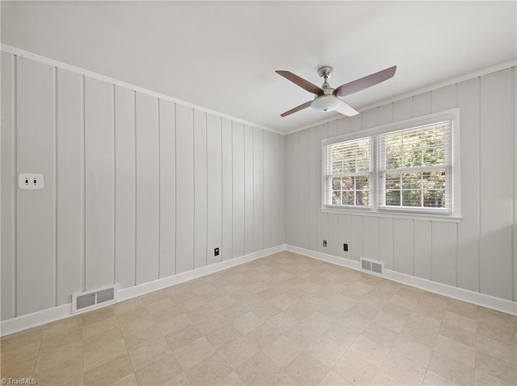 2801 Deerwood Drive, Winston-Salem