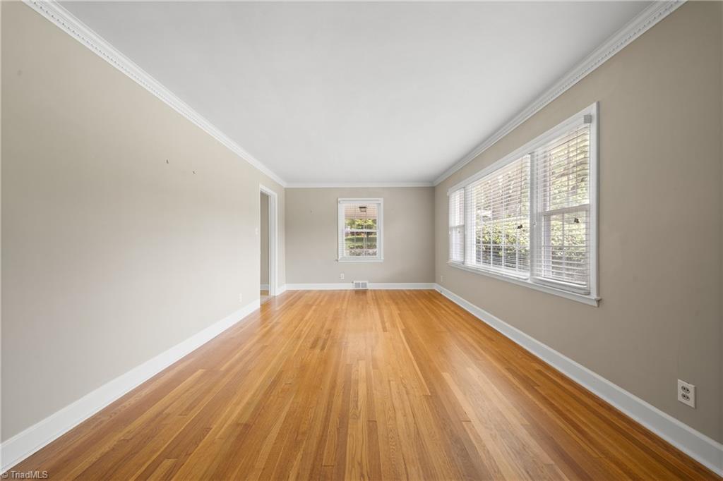 2801 Deerwood Drive, Winston-Salem