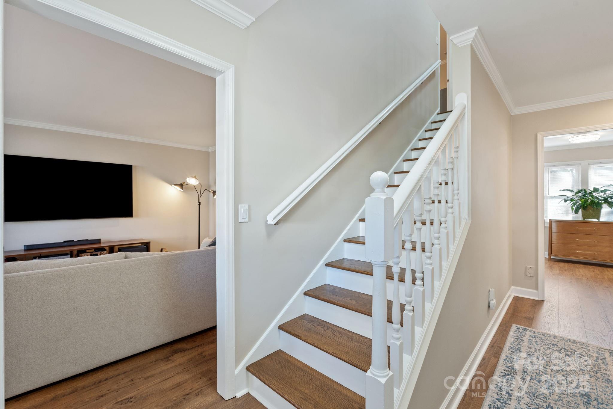 3438 Scarsborough Drive