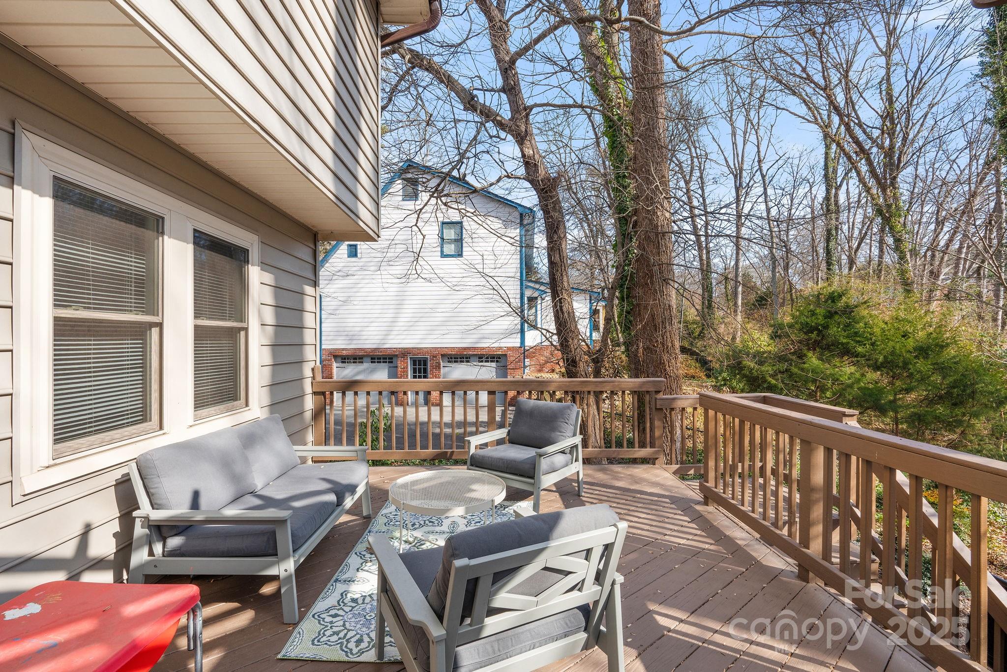3438 Scarsborough Drive