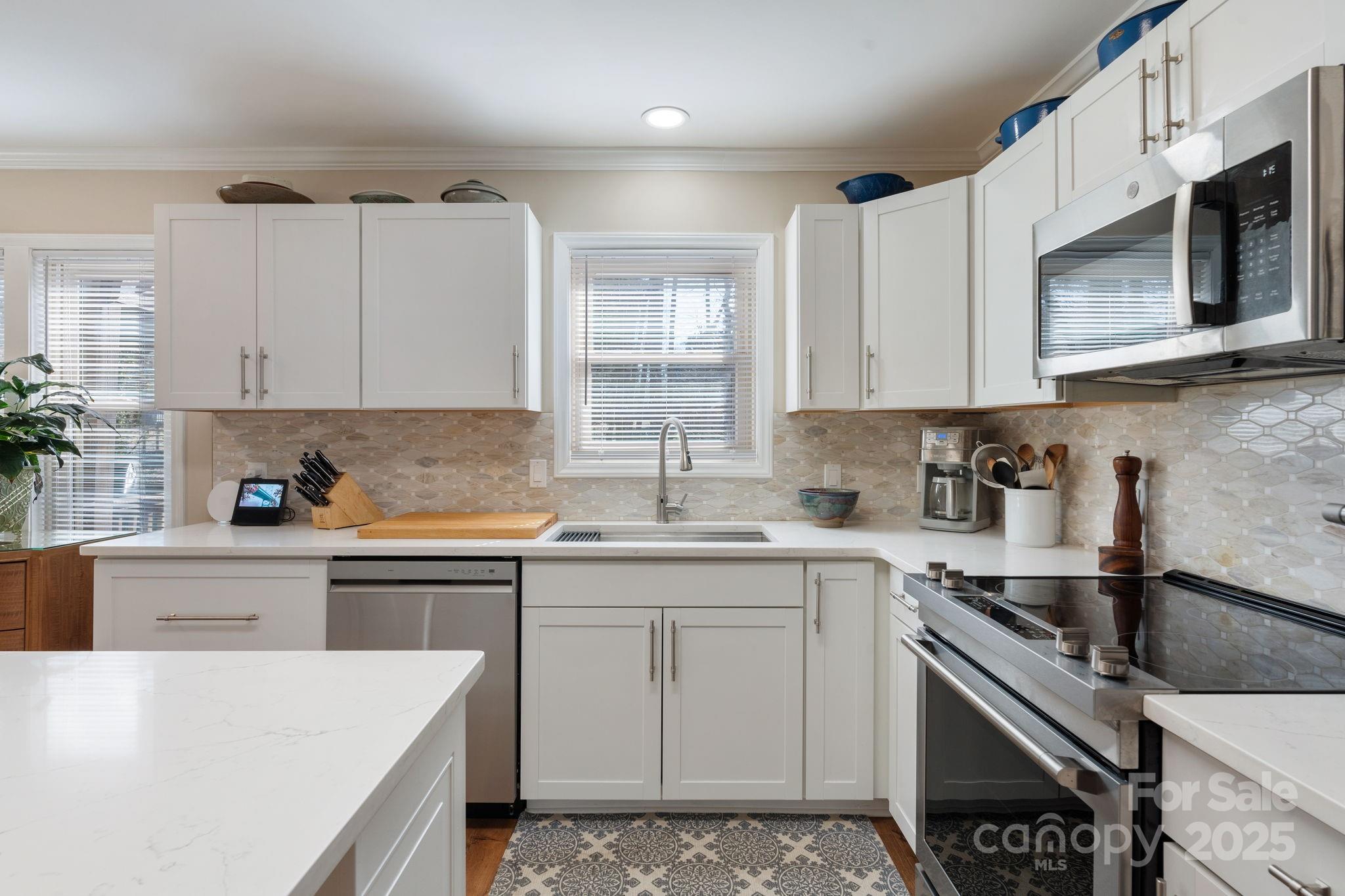 3438 Scarsborough Drive