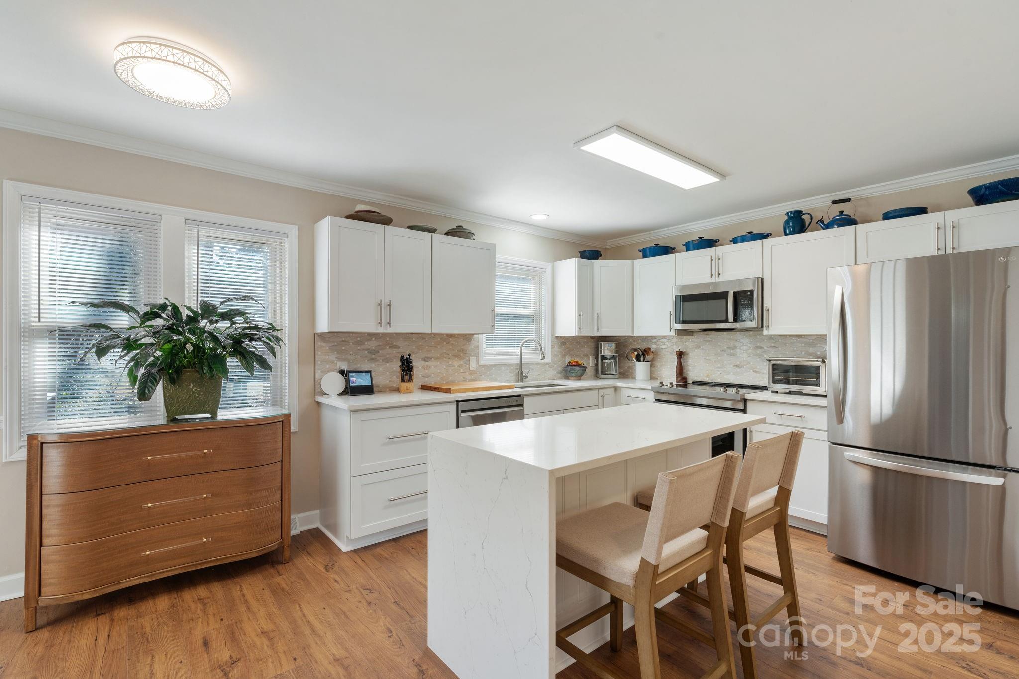3438 Scarsborough Drive