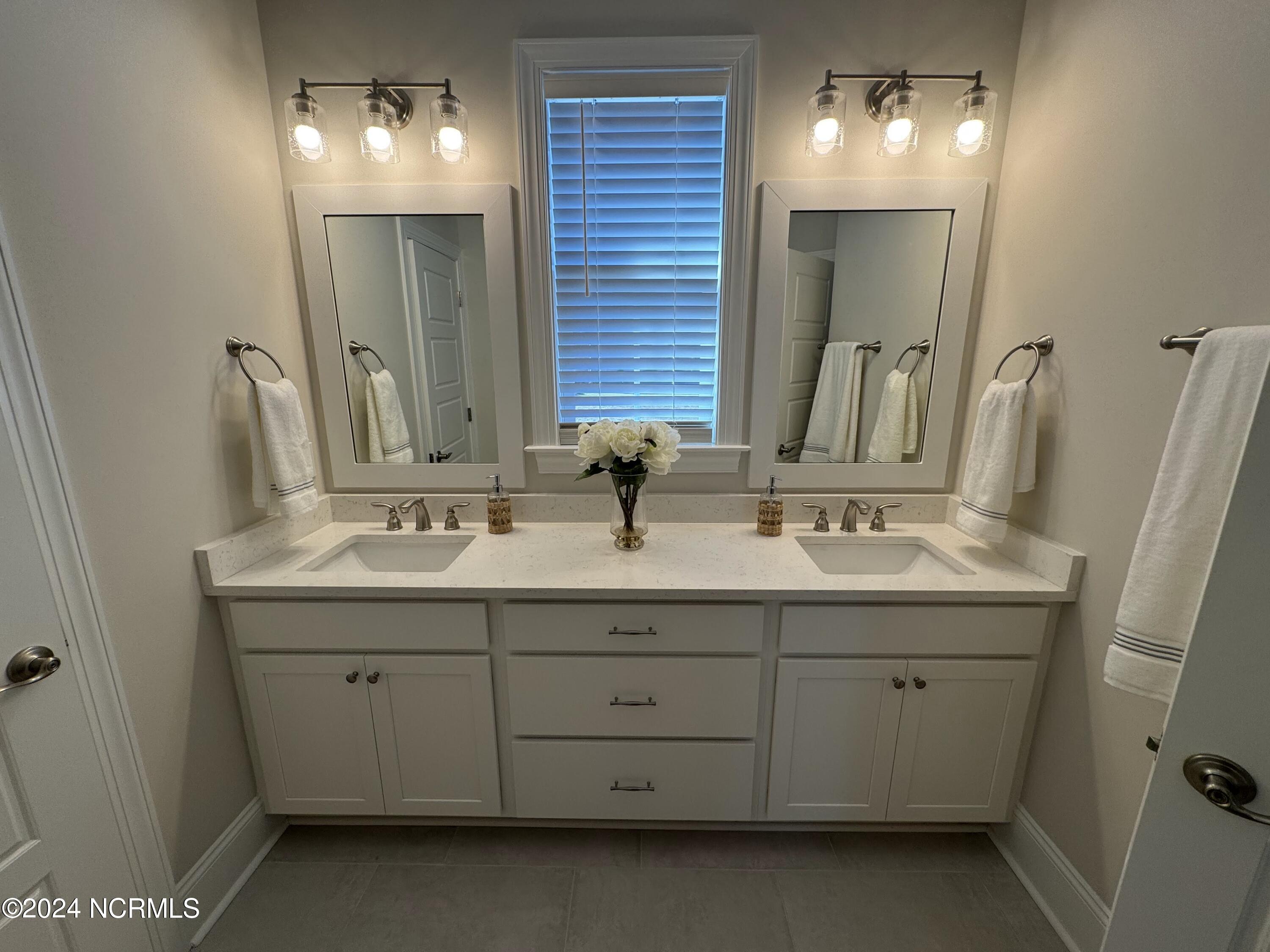 9001 Mango Bay Court NE