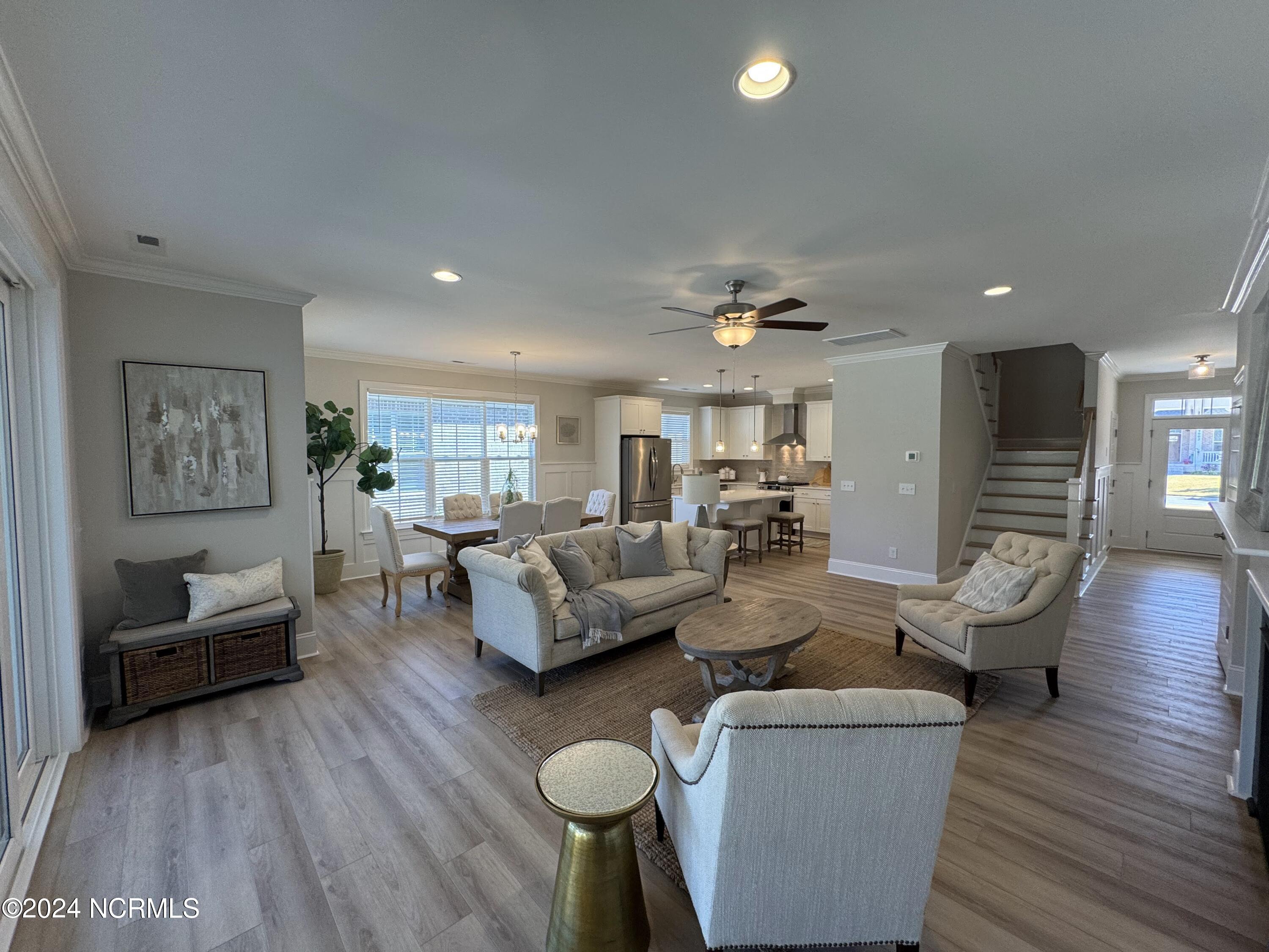 9001 Mango Bay Court NE