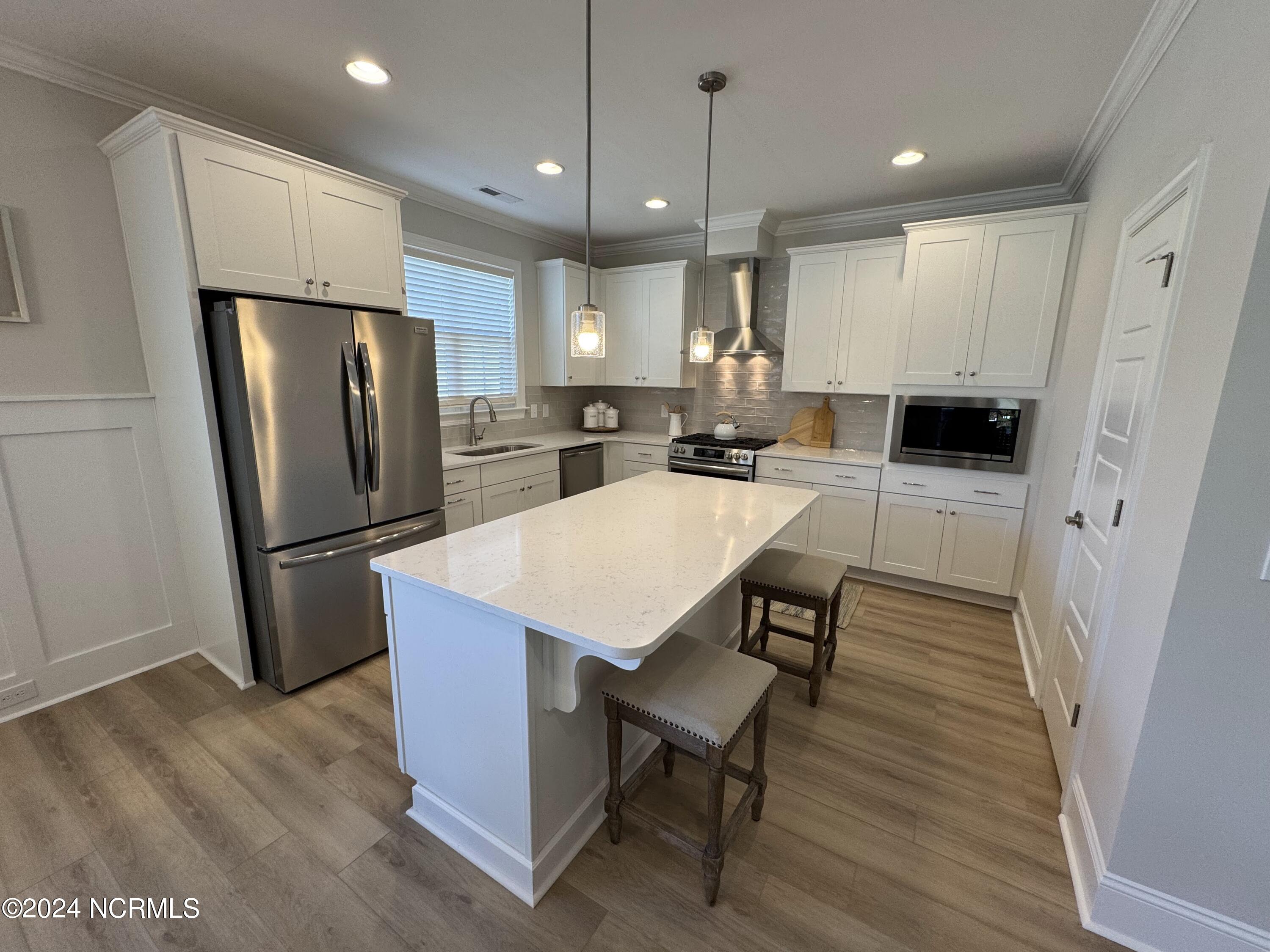 9001 Mango Bay Court NE