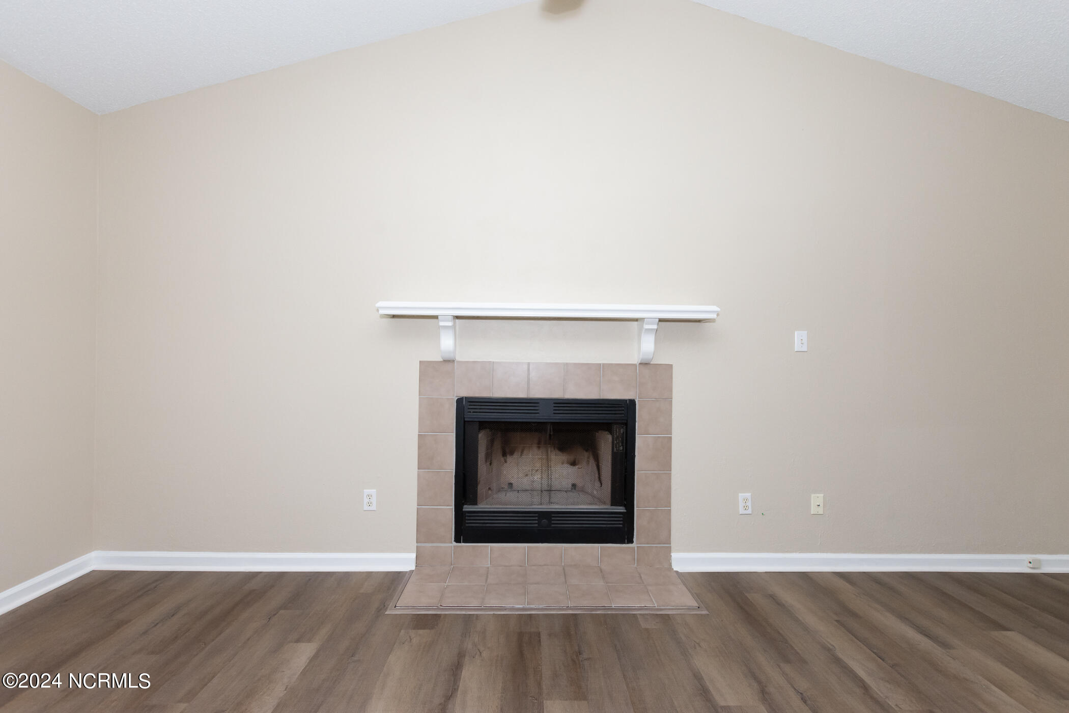 210 Deer Creek Drive