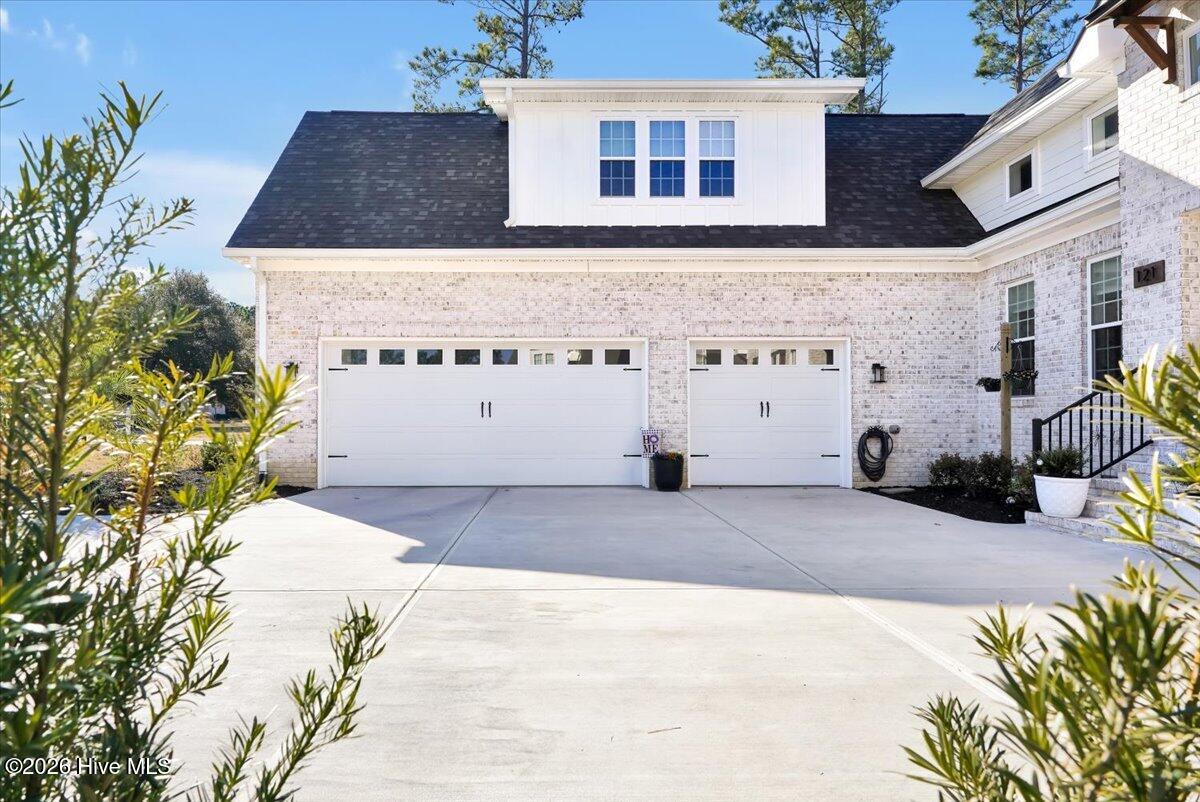 121 Summerset Landing