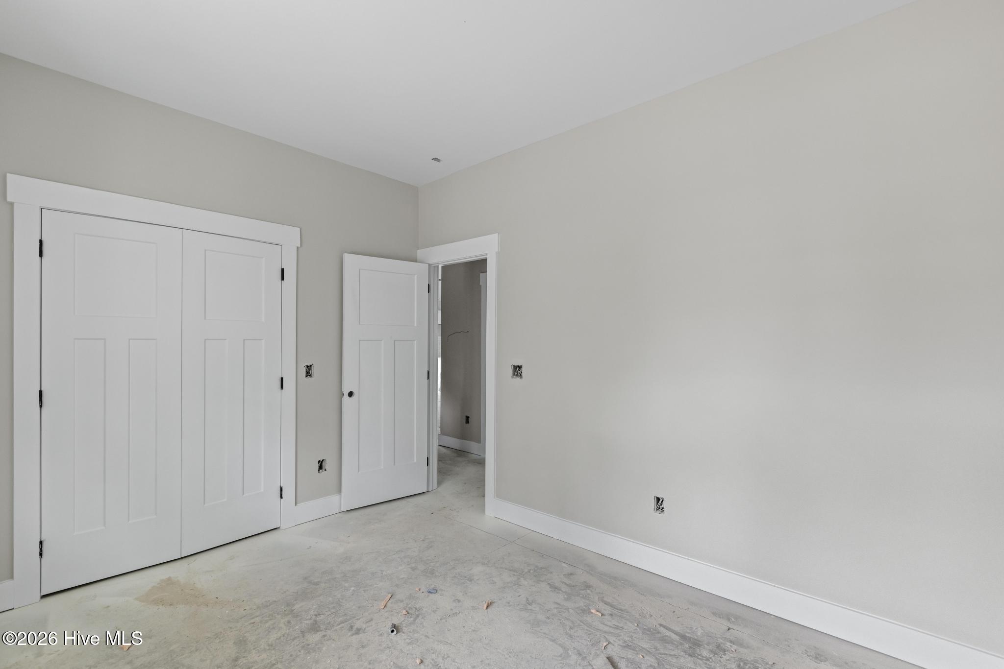 100 Mariners Circle