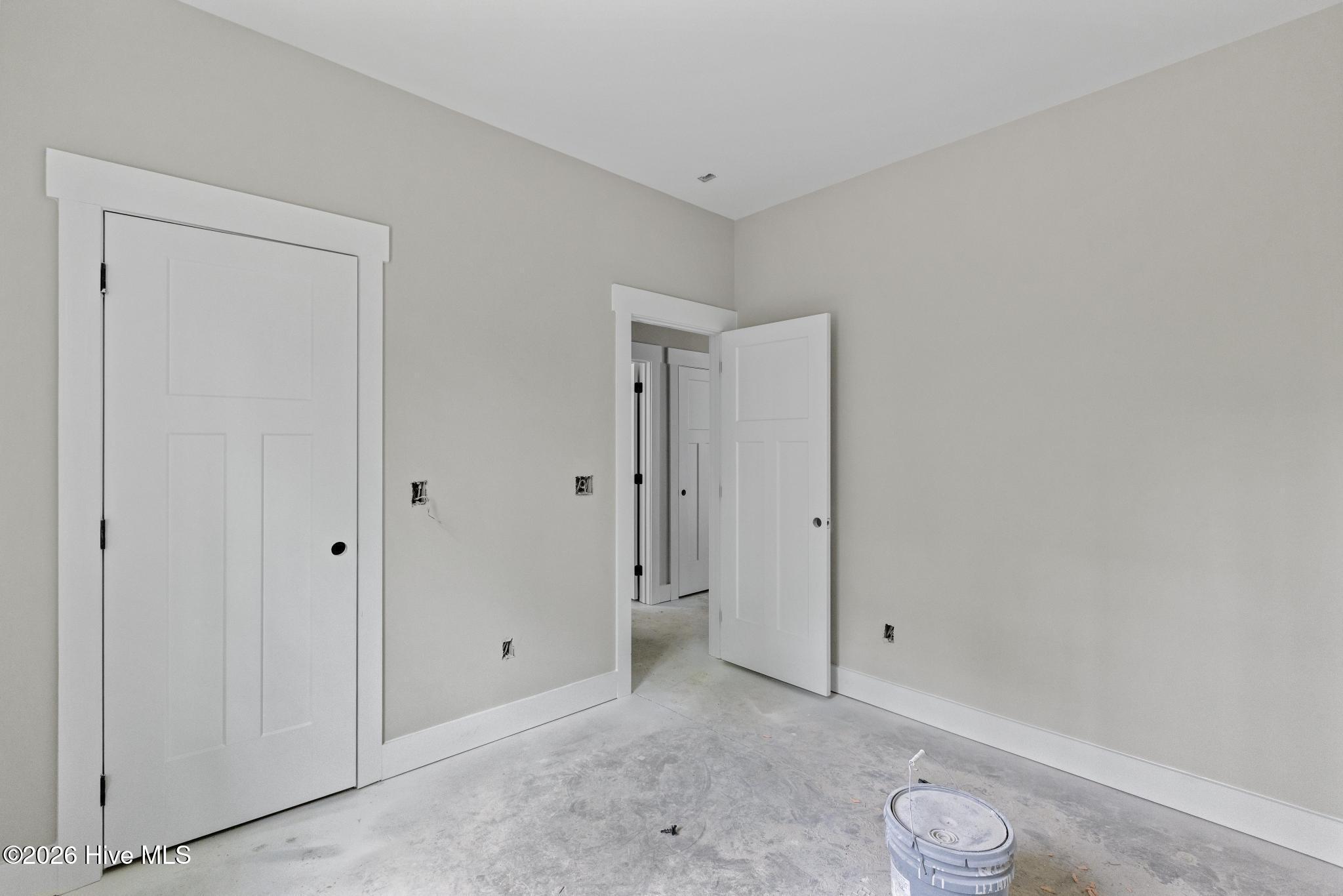 100 Mariners Circle