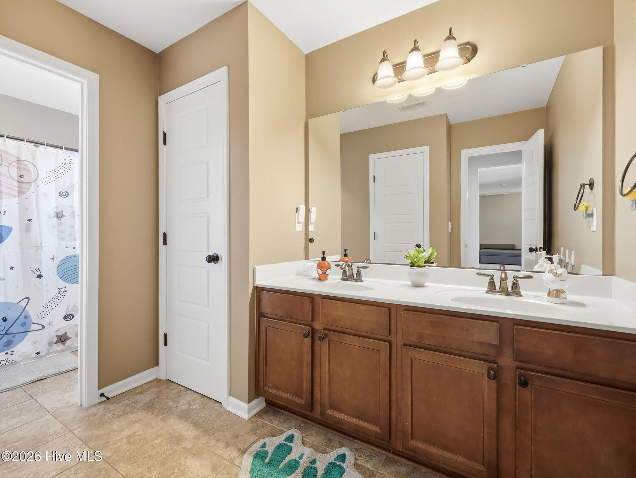 402 Cyrus Thompson Drive
