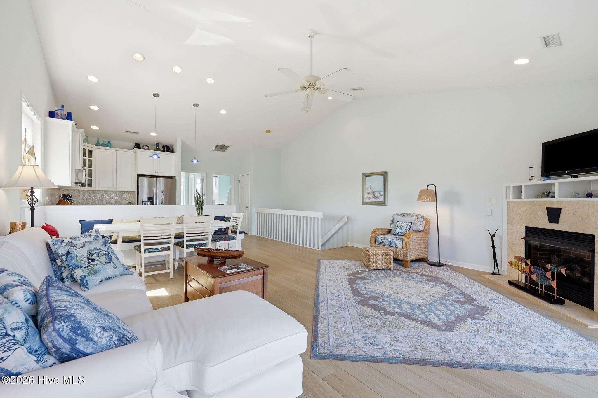 515 N New River Drive Apt D