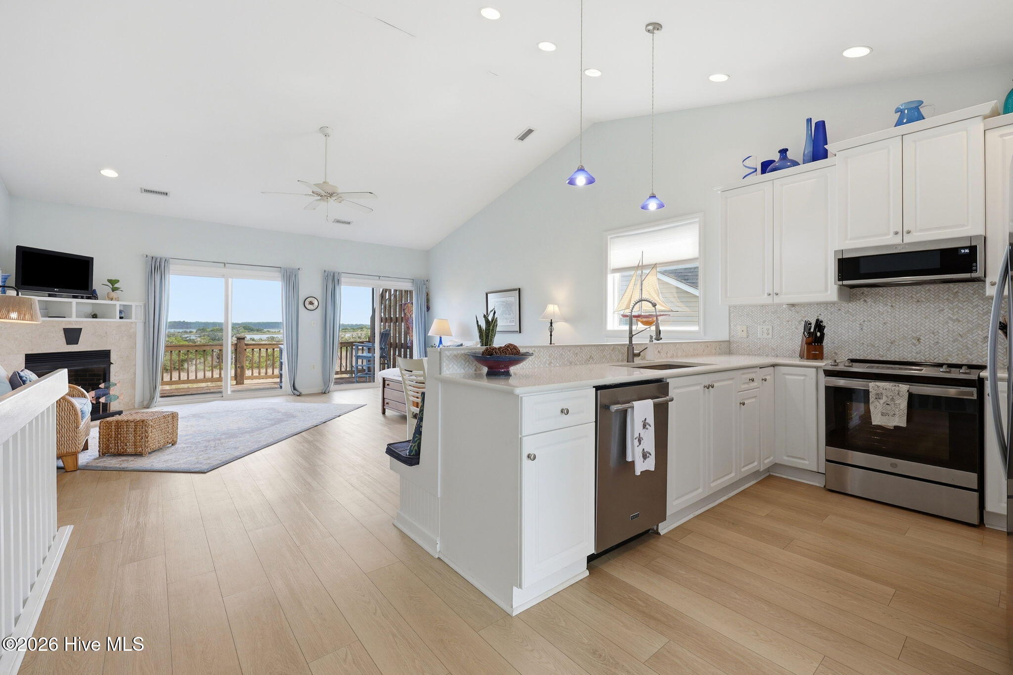 515 N New River Drive Apt D