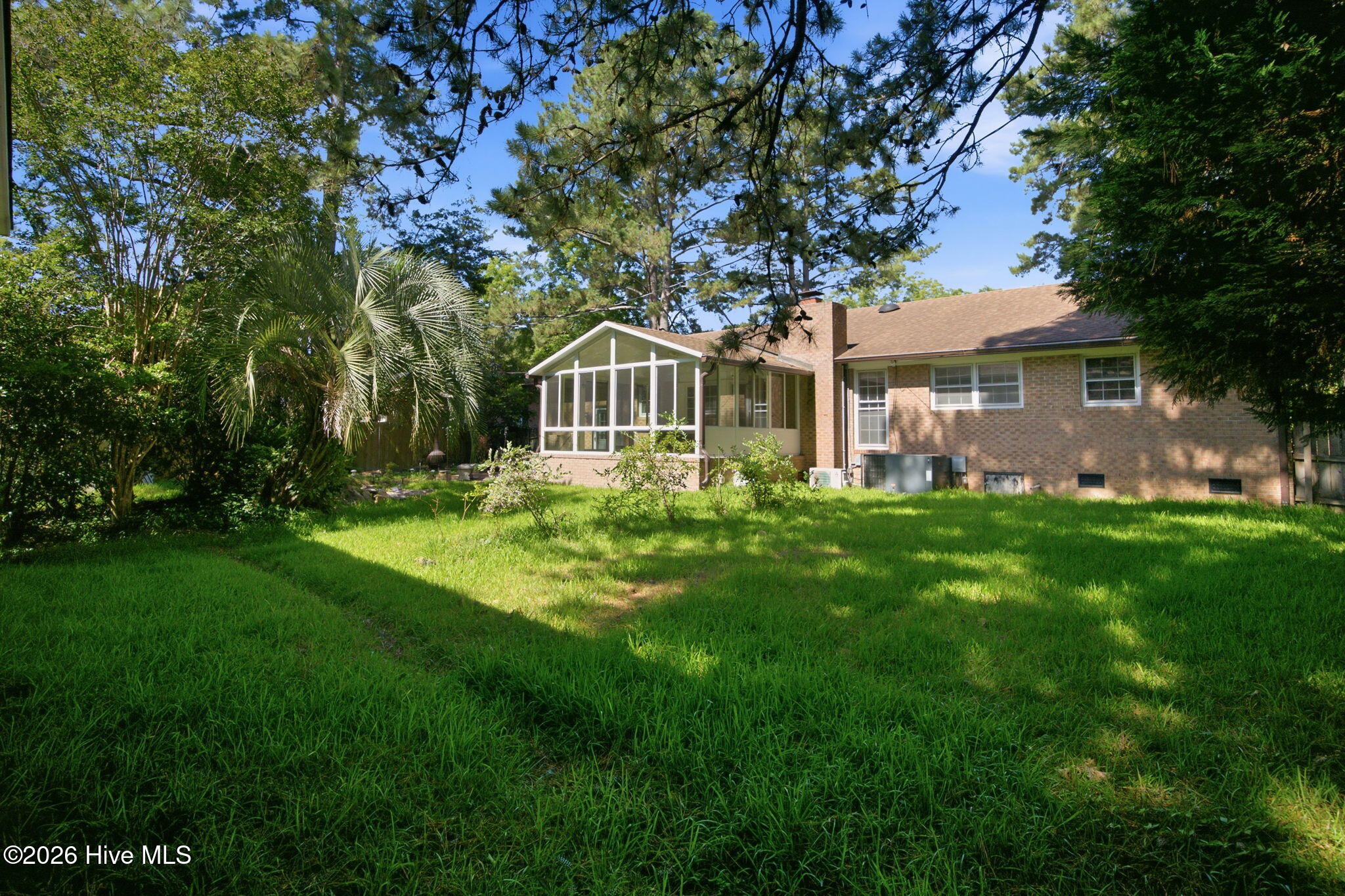 306 W Blackbeard Road W