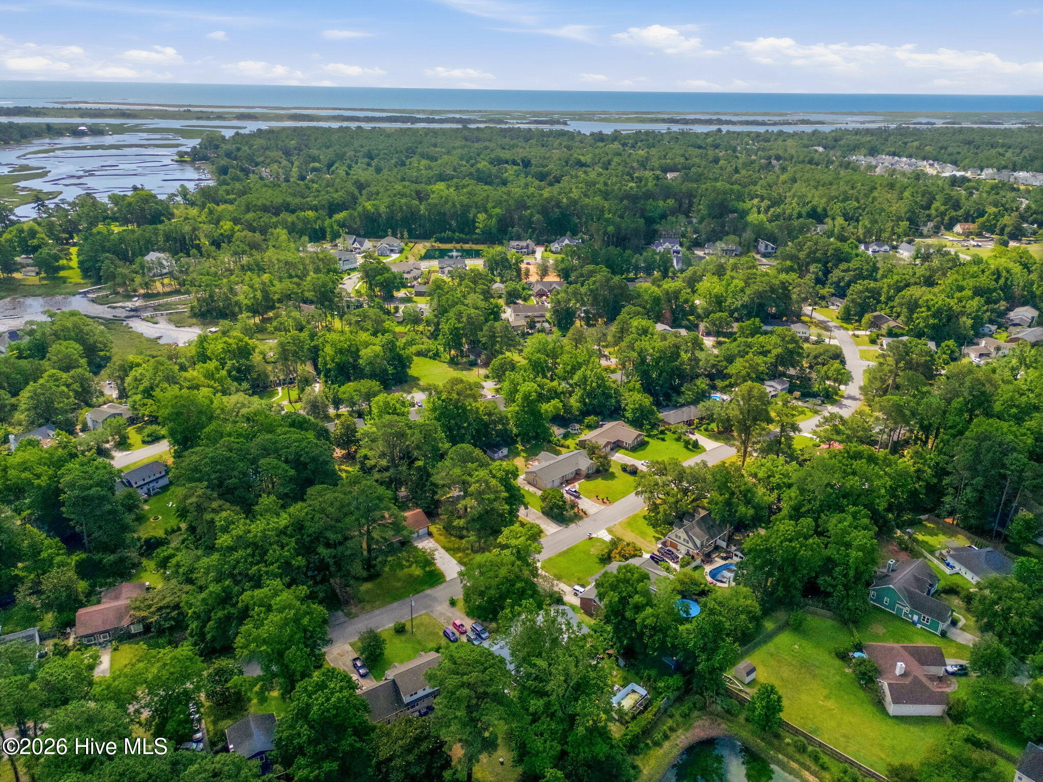 306 W Blackbeard Road W
