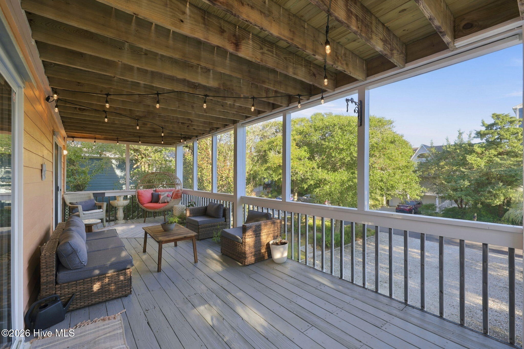 105 N Oak Drive