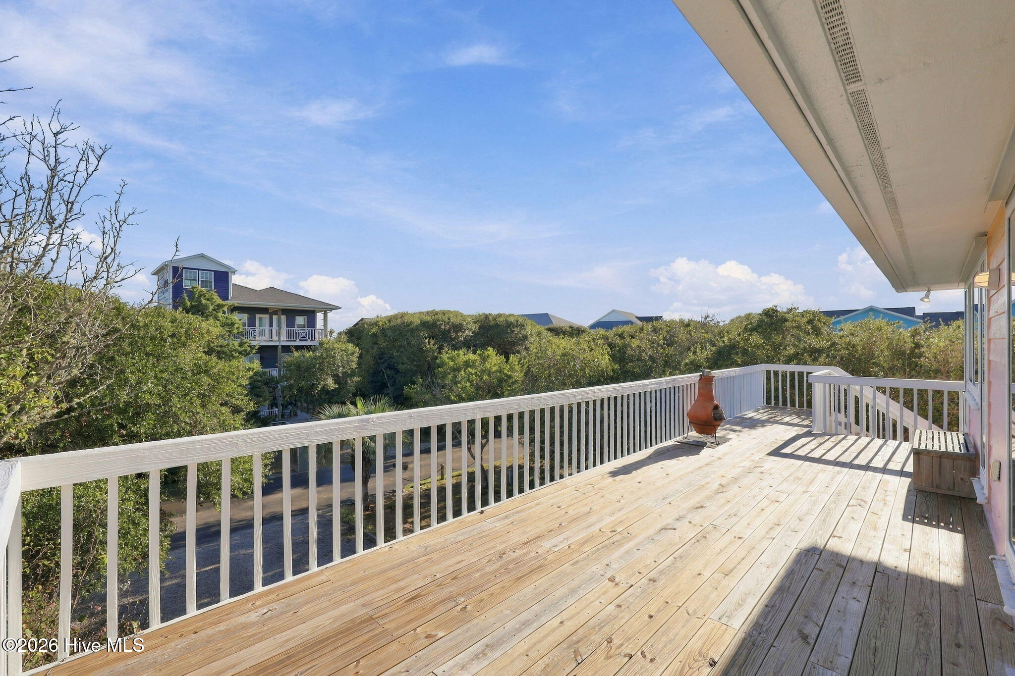 105 N Oak Drive