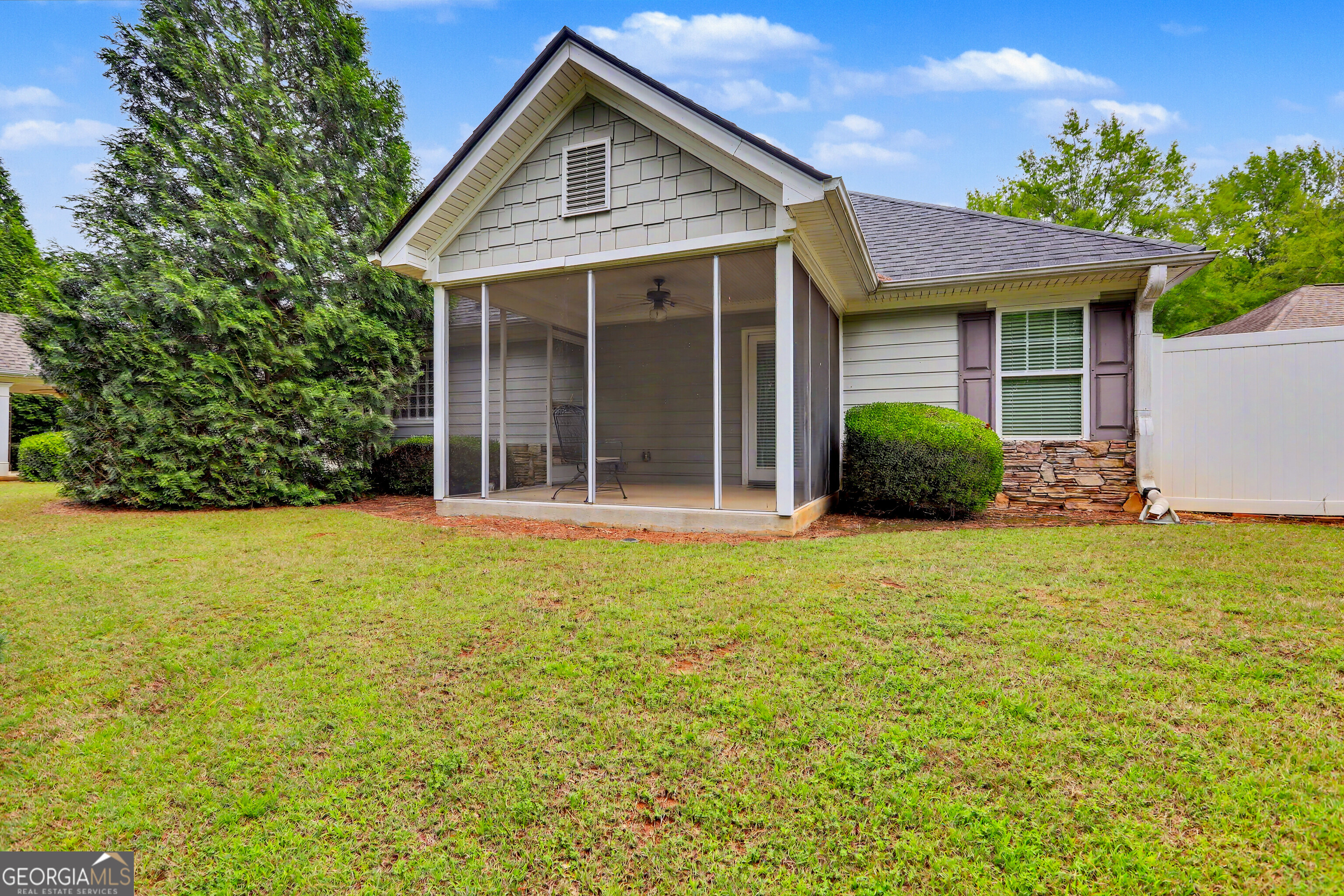 156 Cottage Club Drive