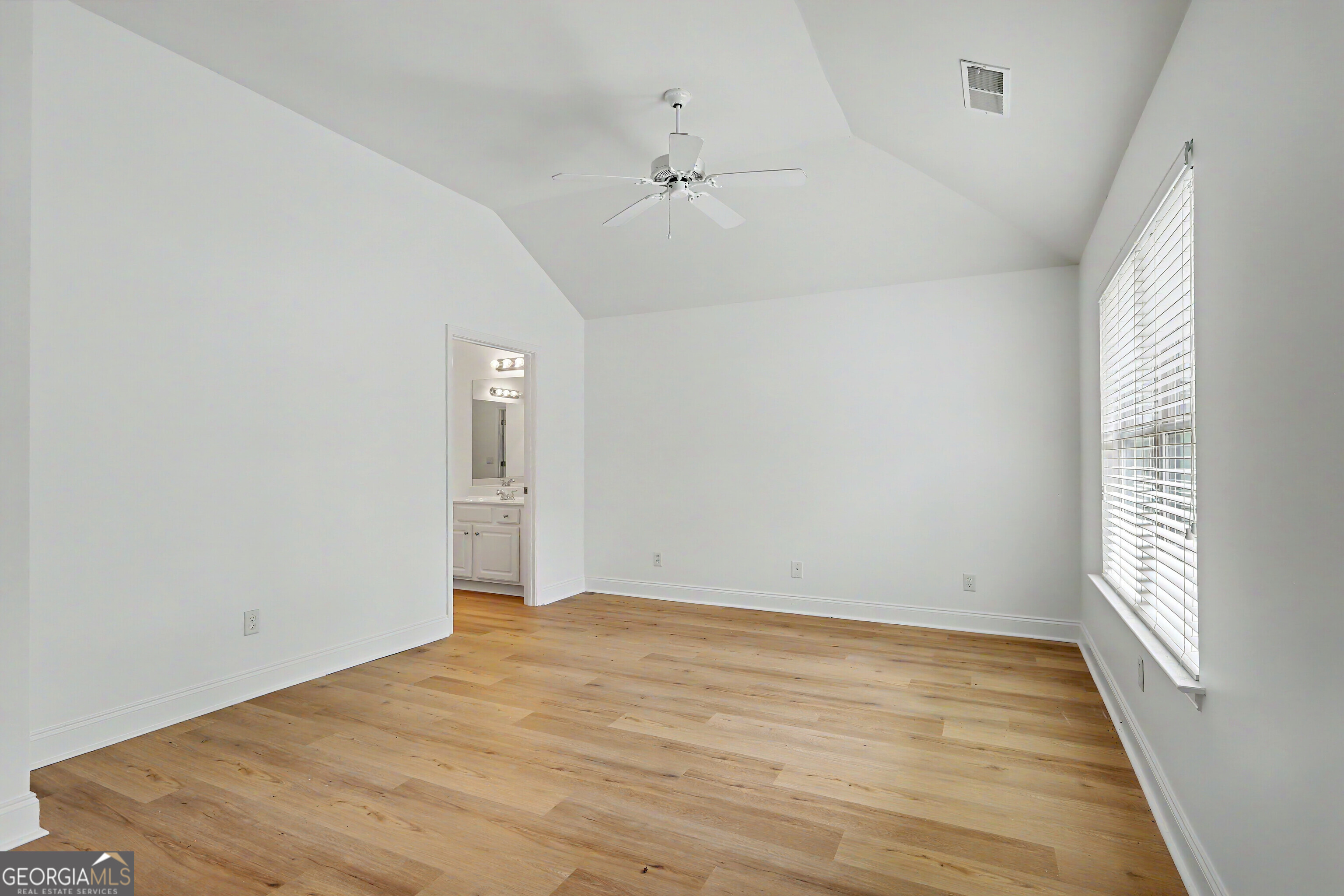 156 Cottage Club Drive