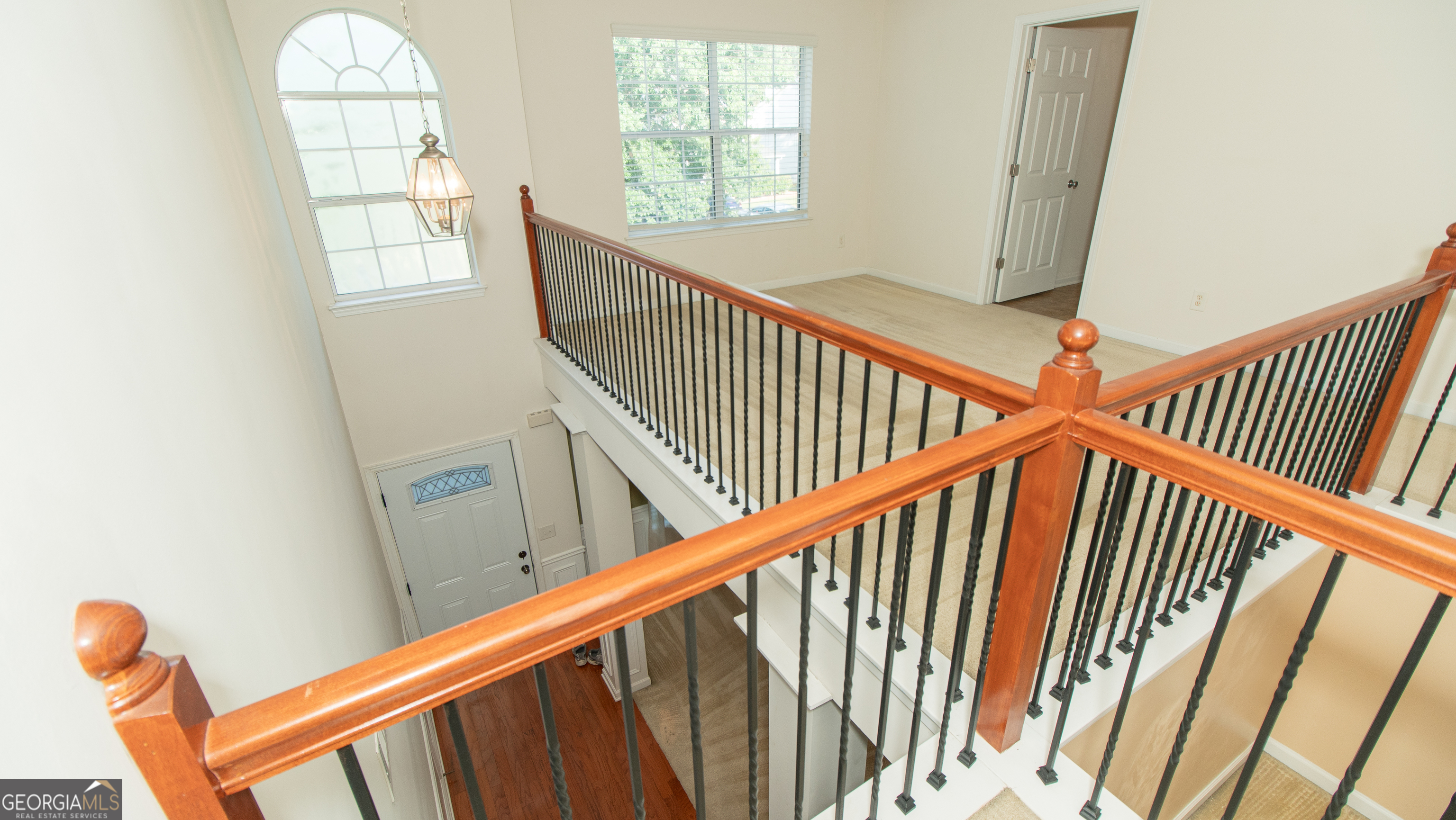 420 Oak Terrace Drive