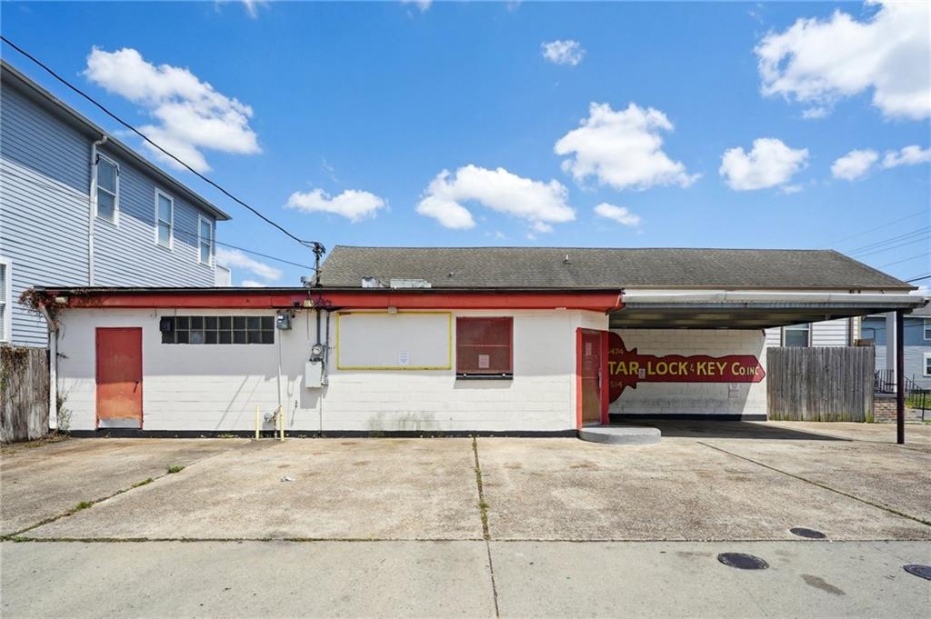 2139 IBERVILLE Street