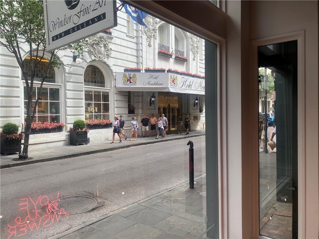 221 ROYAL Street