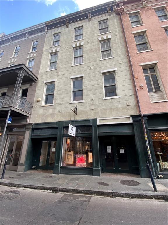221 ROYAL Street